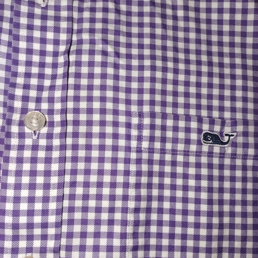 Vineyard Vines Button Up Size Medium - image 3